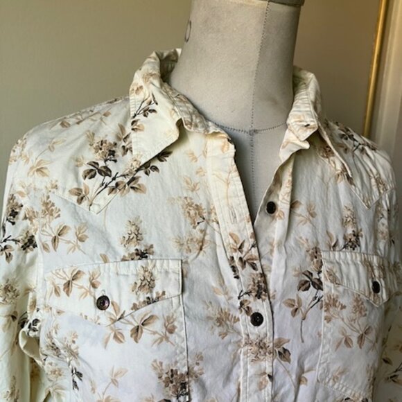 Chaps shirt - Picture 2 of 5